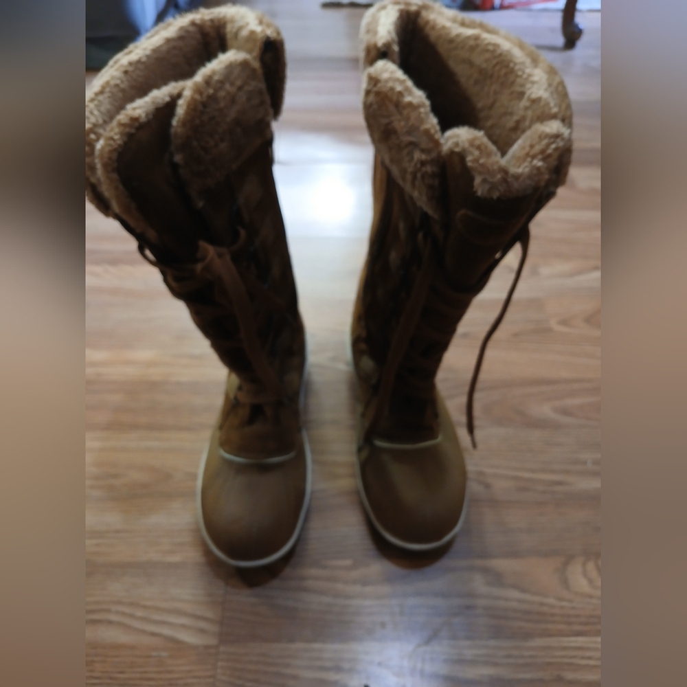 Women's Brown Winter Boots